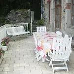 Adonis D'hotes Bed & Breakfast Saint-Germain-Laprade