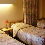 Adonis D'hotes Bed & Breakfast Saint-Germain-Laprade