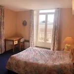 Adonis D'hotes Bed & Breakfast
